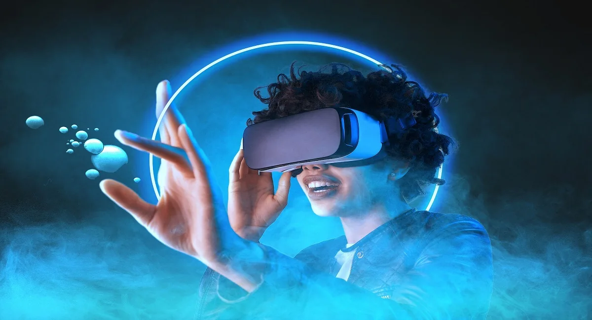 The Use of Augmented Reality in E-Commerce cover